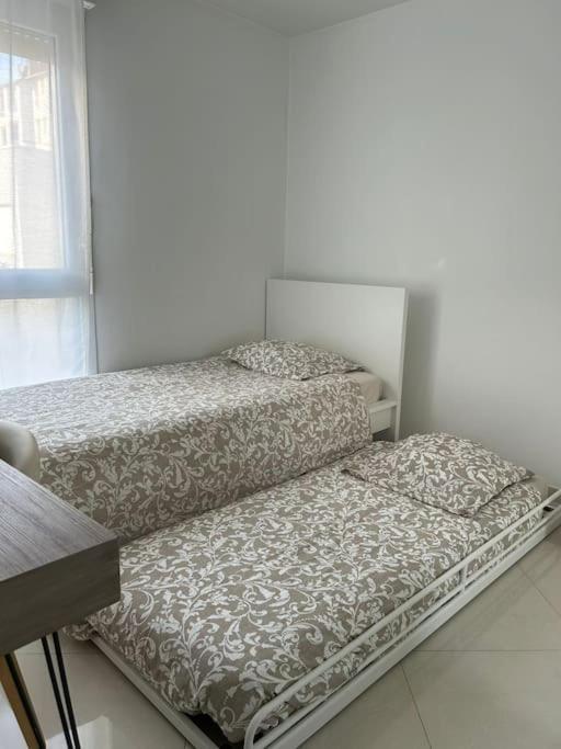 Appartement 10 Mn De Paris Et 5 Mn Du Terminus Paris-Bauvais Сен-Дени Экстерьер фото